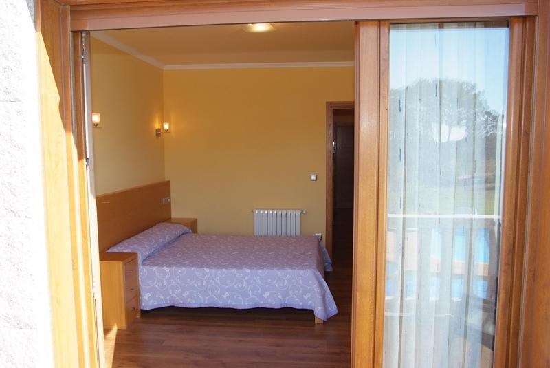 Apartamentos Ay Salvora O Grove Bilik gambar